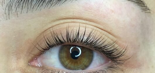 How long does a lash lift last